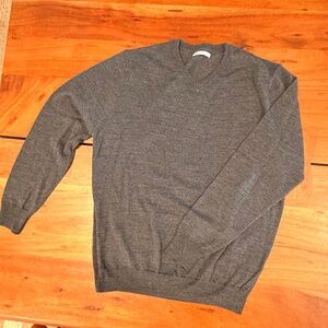 Zara Men's Gray V Neck Sweater - Size L